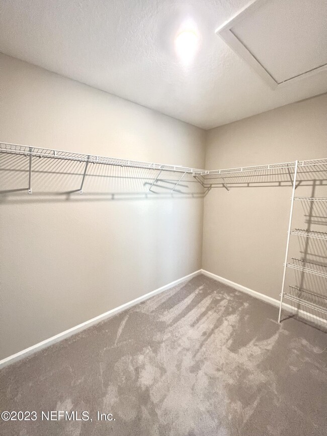 Building Photo - 1107 Beach Dune Dr