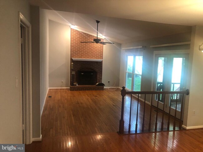 Building Photo - 8104 Overlake Ct