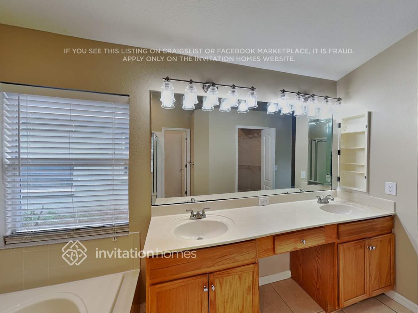 Building Photo - 12753 Standbridge Dr