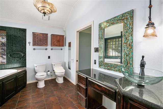 Building Photo - 1418 Holley Creek Ln