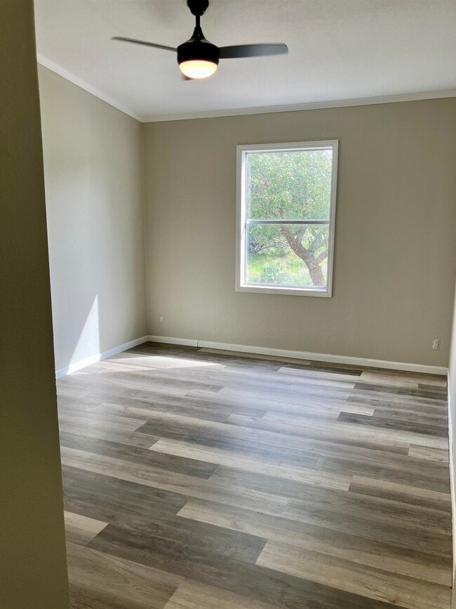 Building Photo - 2203 25th St