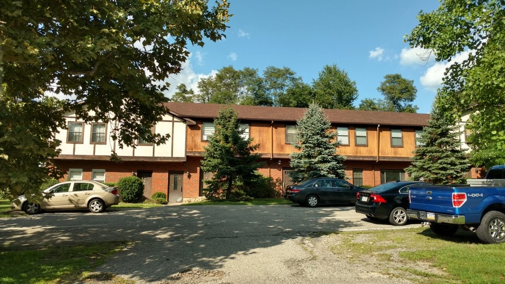 Building Photo - 1226 Schweitzer Rd