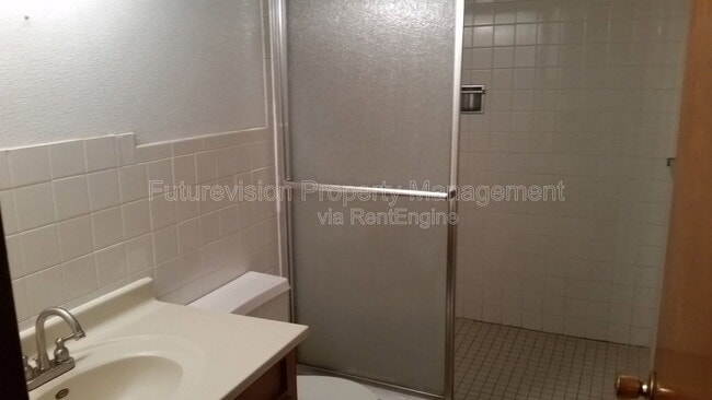 Building Photo - 3710 Kovarik Ln