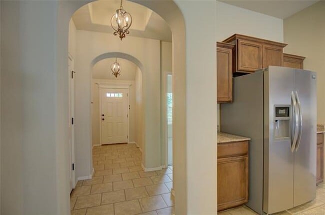 Building Photo - Spacious 4 Bed | 2 Bath | Large backyard | Bixby