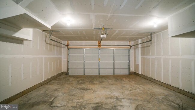 Building Photo - 1350 Red Clover Ln