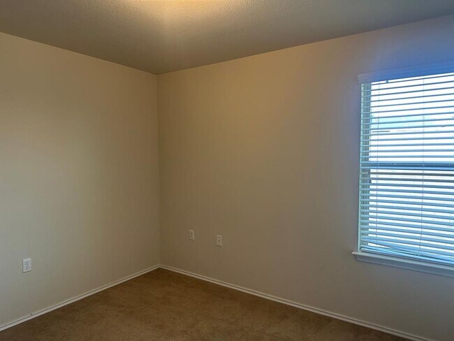 Building Photo - 4220 Creede Dr