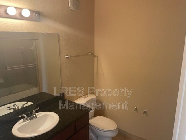 Building Photo - 1351 Tuscan Terrace