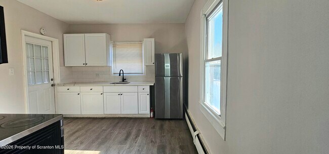 Building Photo - 315 Aswell Ct