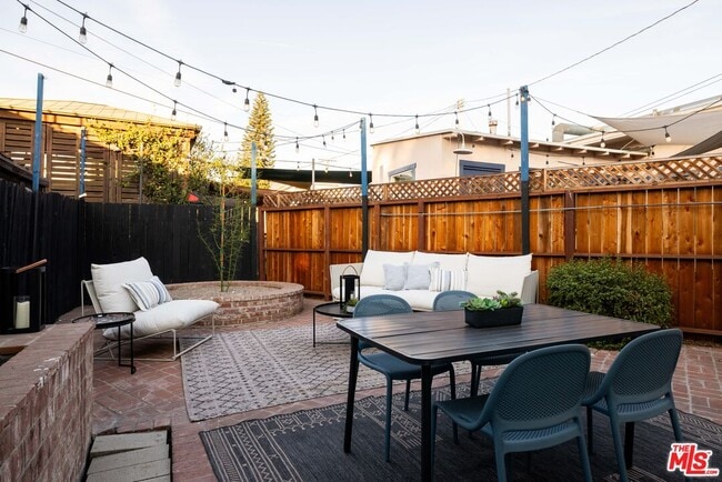 Building Photo - 4507 Corliss St