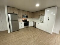 Building Photo - 404 E 5600 S