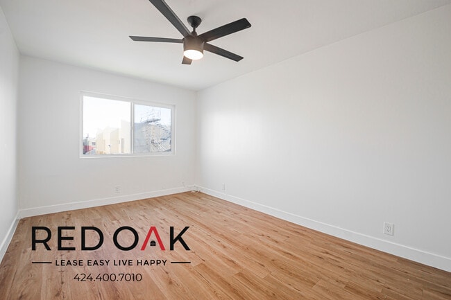Building Photo - 340 W 87th St