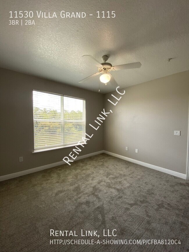 Building Photo - 11530 Villa Grand
