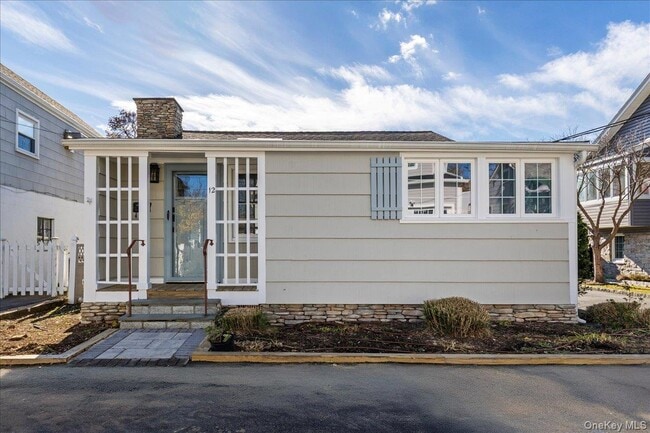 Building Photo - 12 Ridgeland Terrace