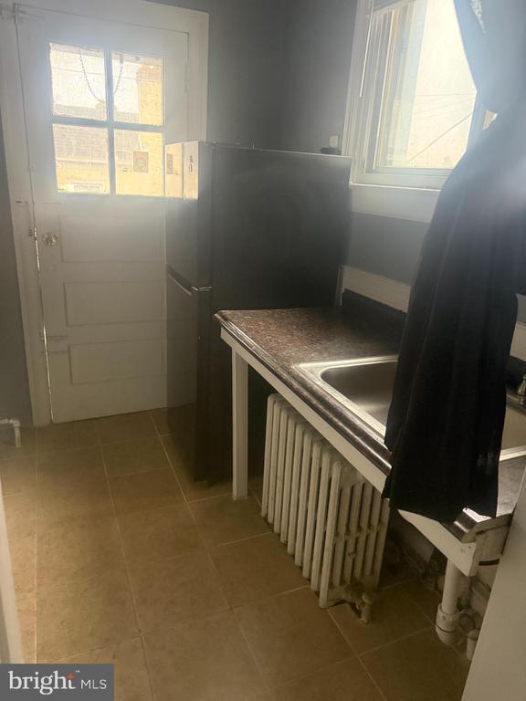 Building Photo - 6458 W Chester Park