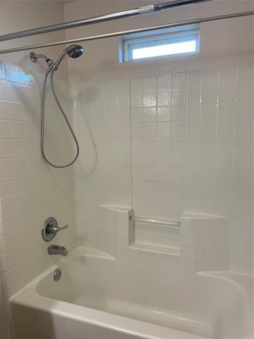 Building Photo - 3204 Highview Ct