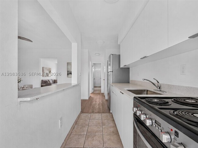 Building Photo - 60 NW 79th St