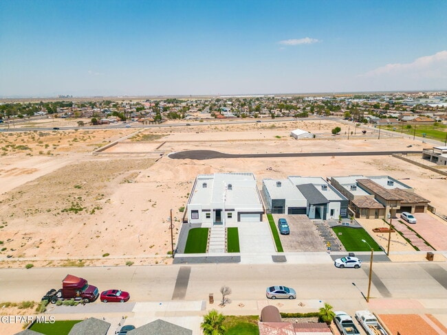 Building Photo - 11337 Ardelle Ave