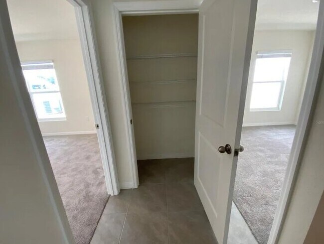 Building Photo - 4603 Sand Dollar Wy