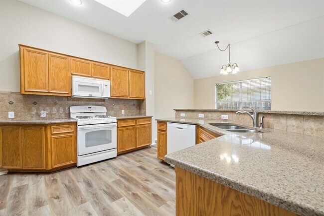 Building Photo - 3937 Kristencreek Ln