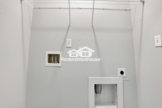 Building Photo - 2177 Wiggins Walk