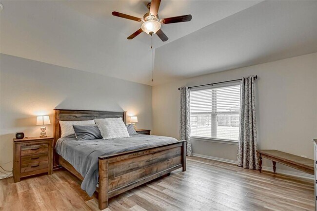 Building Photo - 23019 Tindarey Falls Ln
