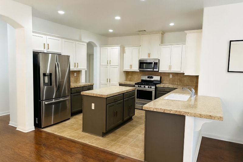 Building Photo - 2423 Trapper St