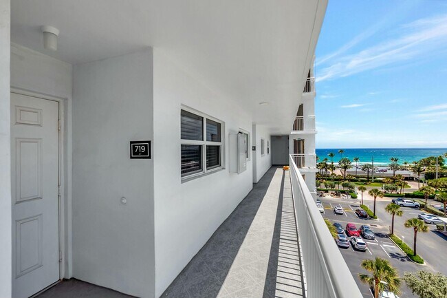 Building Photo - 3300 S Ocean Blvd