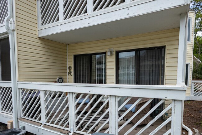 Building Photo - 1100 Possum Trot Rd