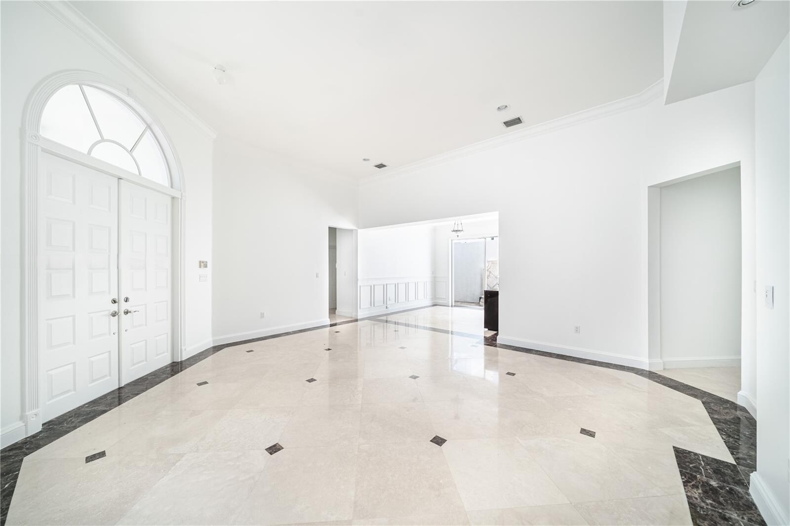 Building Photo - 3975 194th Trl