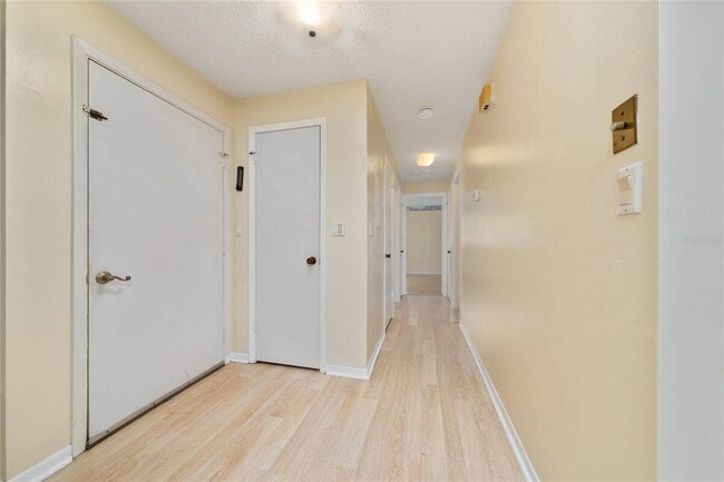 Building Photo - 14644 SW 35th Terrace Rd