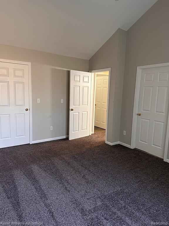 Building Photo - 28672 BAYBERRY Ct E