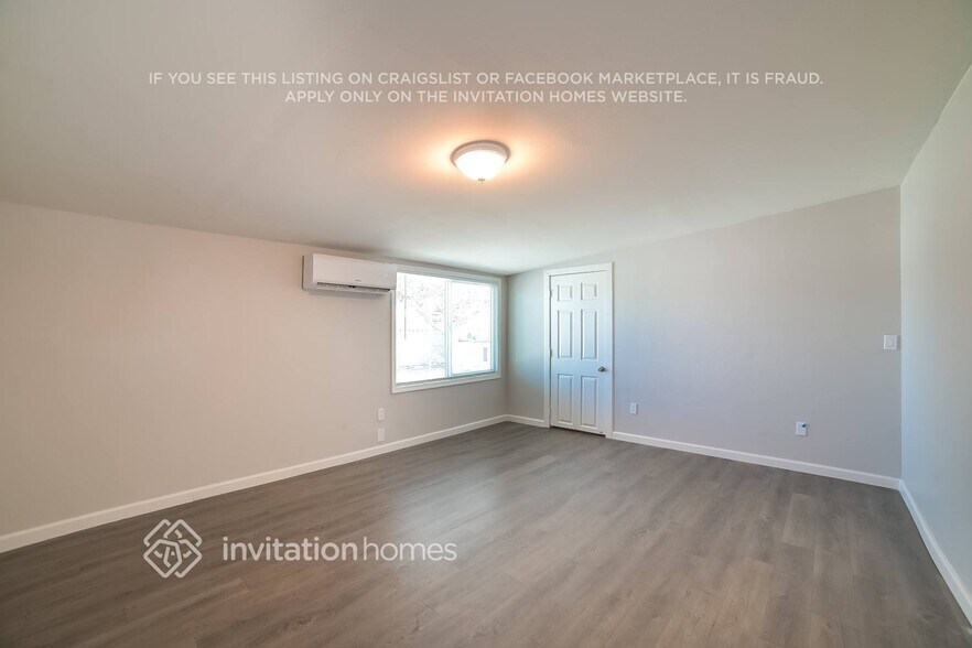 Building Photo - 3326 W Larkspur Dr