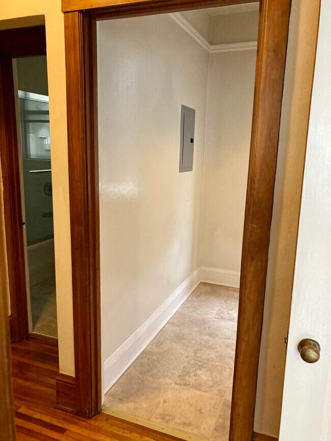 kitchen entry from hall way - 1240 7th Ave