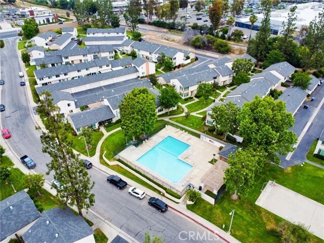 Building Photo - 881 Hartford Ln