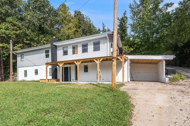 Building Photo - Newly Updated- Ready for you!