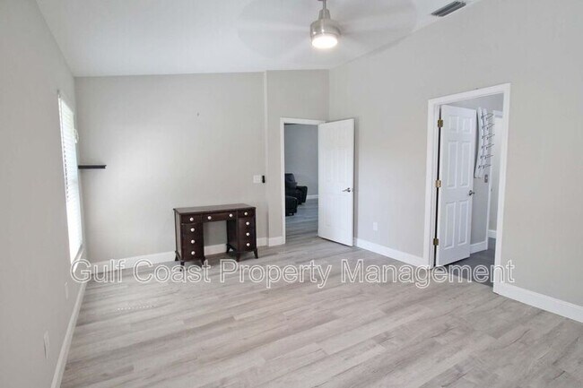 Building Photo - 6019 Courtside Dr