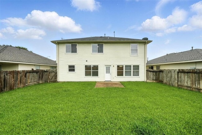 Building Photo - 3114 Holly Ranch Dr