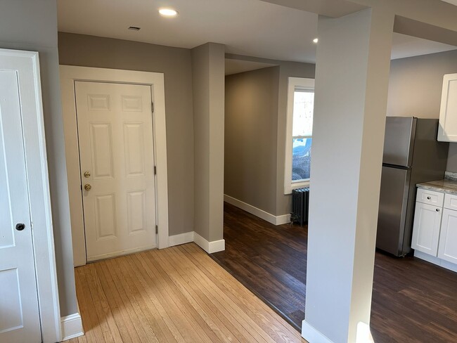 Building Photo - 173-175 Center Street