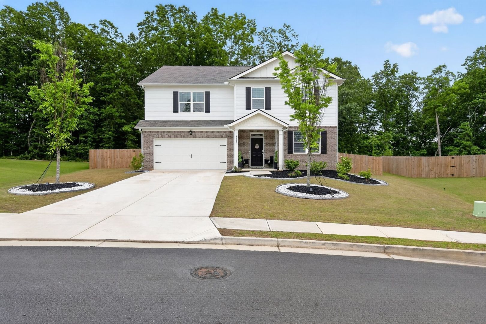 Building Photo - 4842 Layton Dr