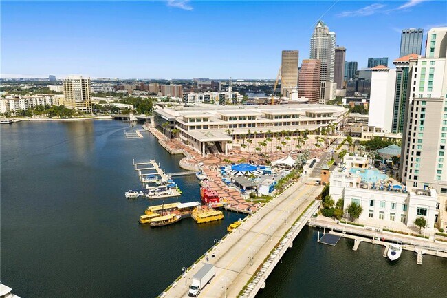 Building Photo - 700 S Harbour Island Blvd