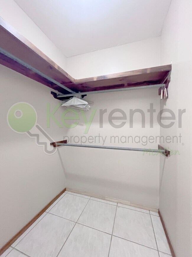 Building Photo - Beautiful 3 bedroom/ 2 bath home in McAllen