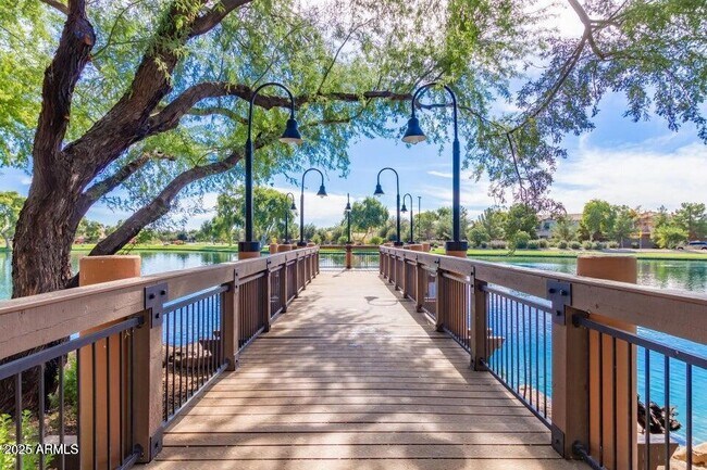 Building Photo - 3467 S Falcon Dr