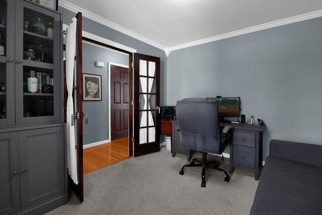 Building Photo - 224 Rockmill St