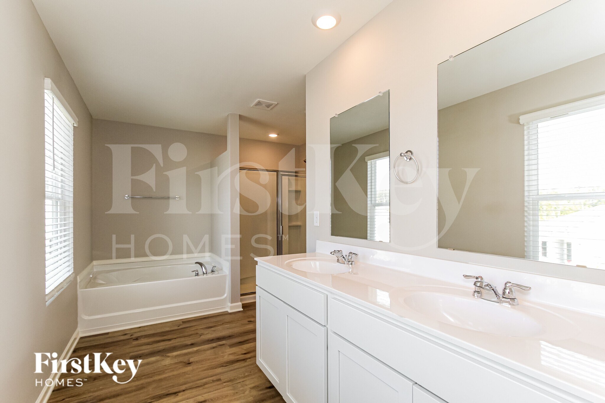 Building Photo - 1313 Chelsea Pk Trl