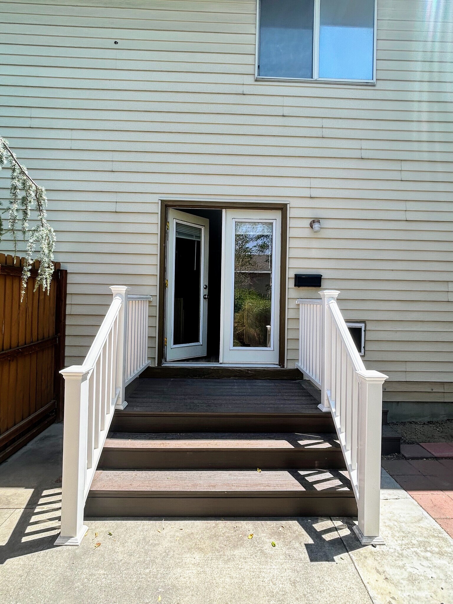 Building Photo - 11586 S Autumn Hill Dr