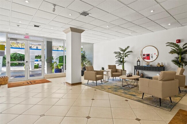 Building Photo - 800 SE 20th Ave