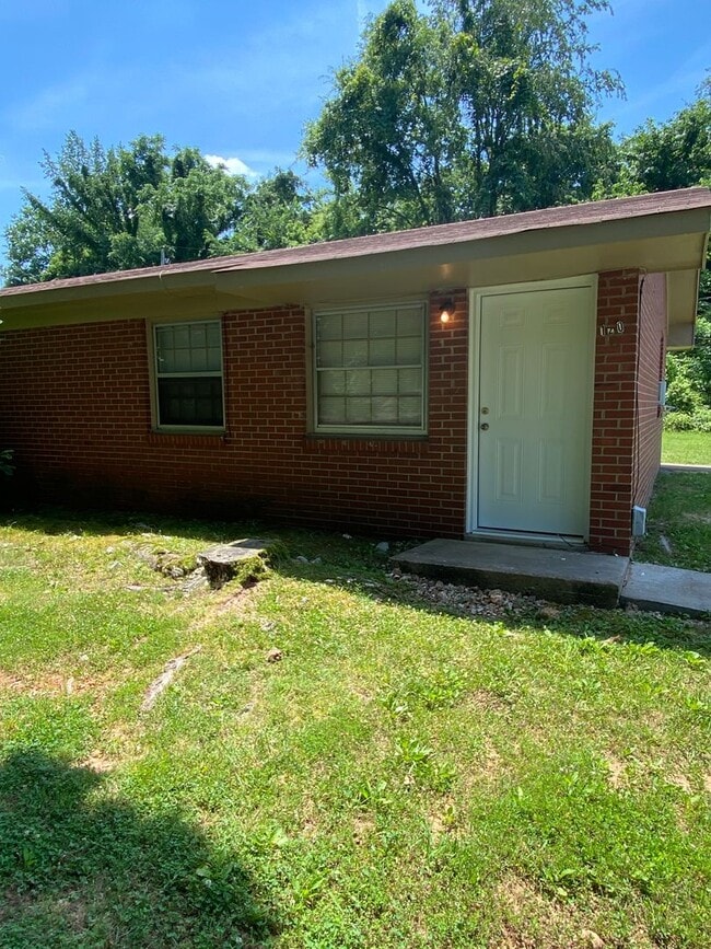 Building Photo - TN-120 Hadley