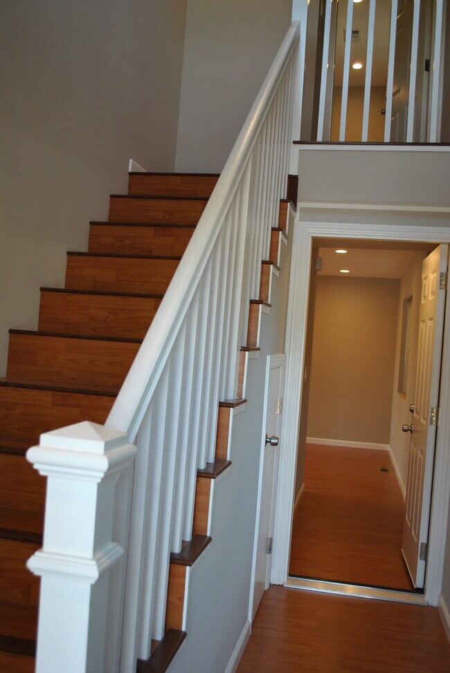 Stairs to unit entrance - 21385 Locust St
