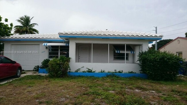 Building Photo - 2407 Rodman St