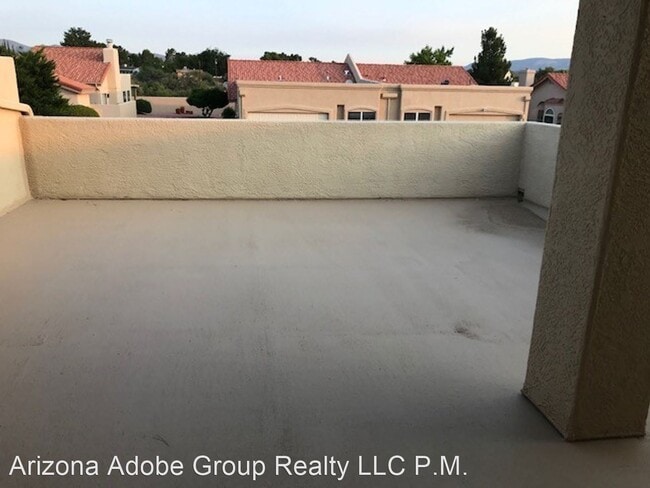Building Photo - 2 br, 2 bath House - 511 S. Sawmill Gardens